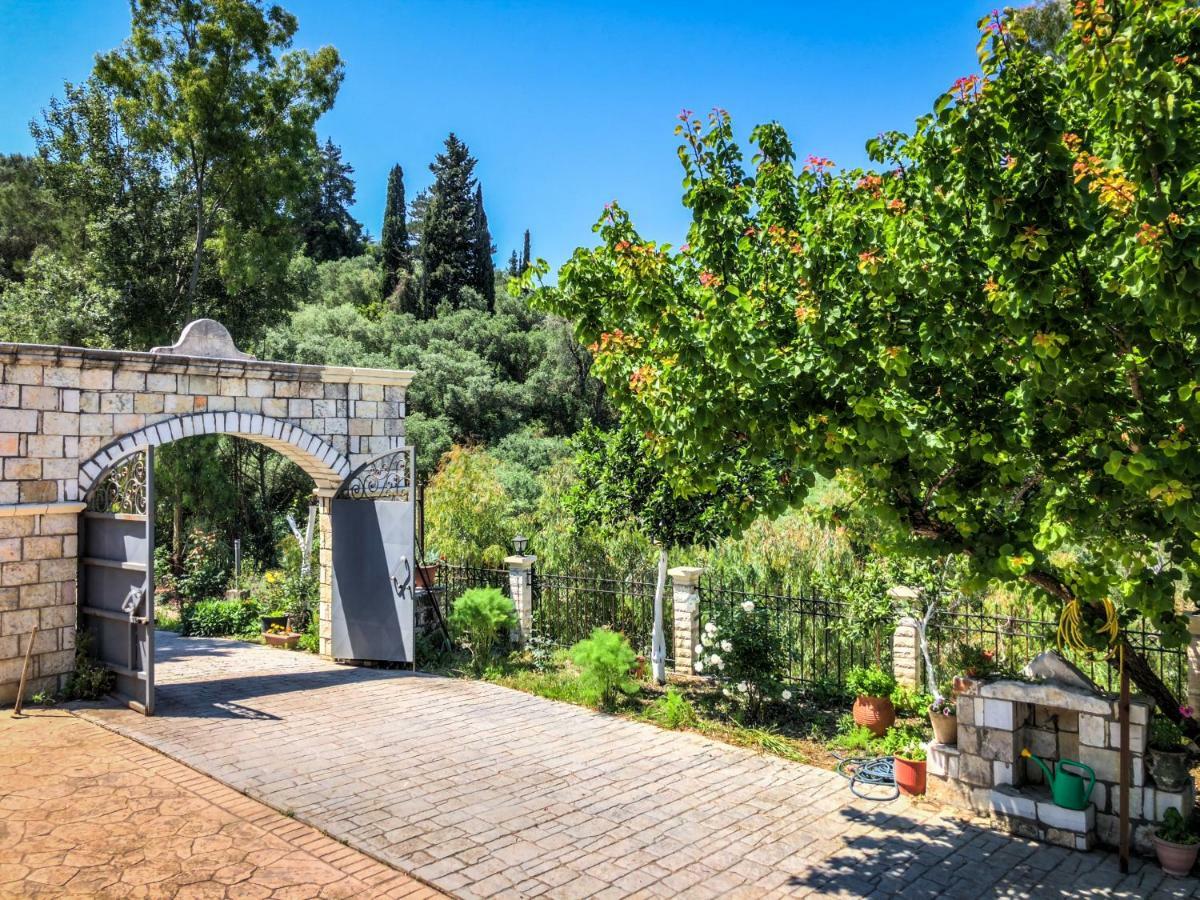 Hidden Gem In Nature Reserve Near The Beach - Corfu South Kritika  Екстериор снимка